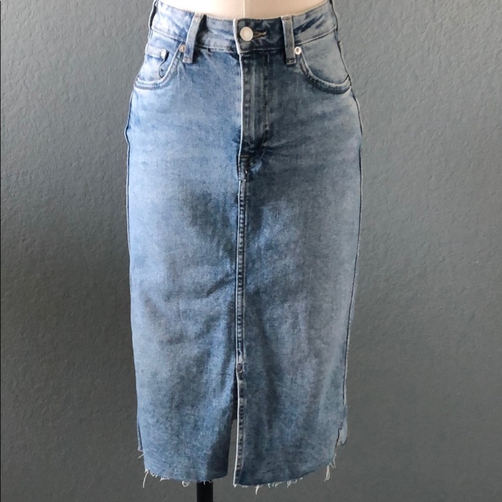 Denim midi skirt